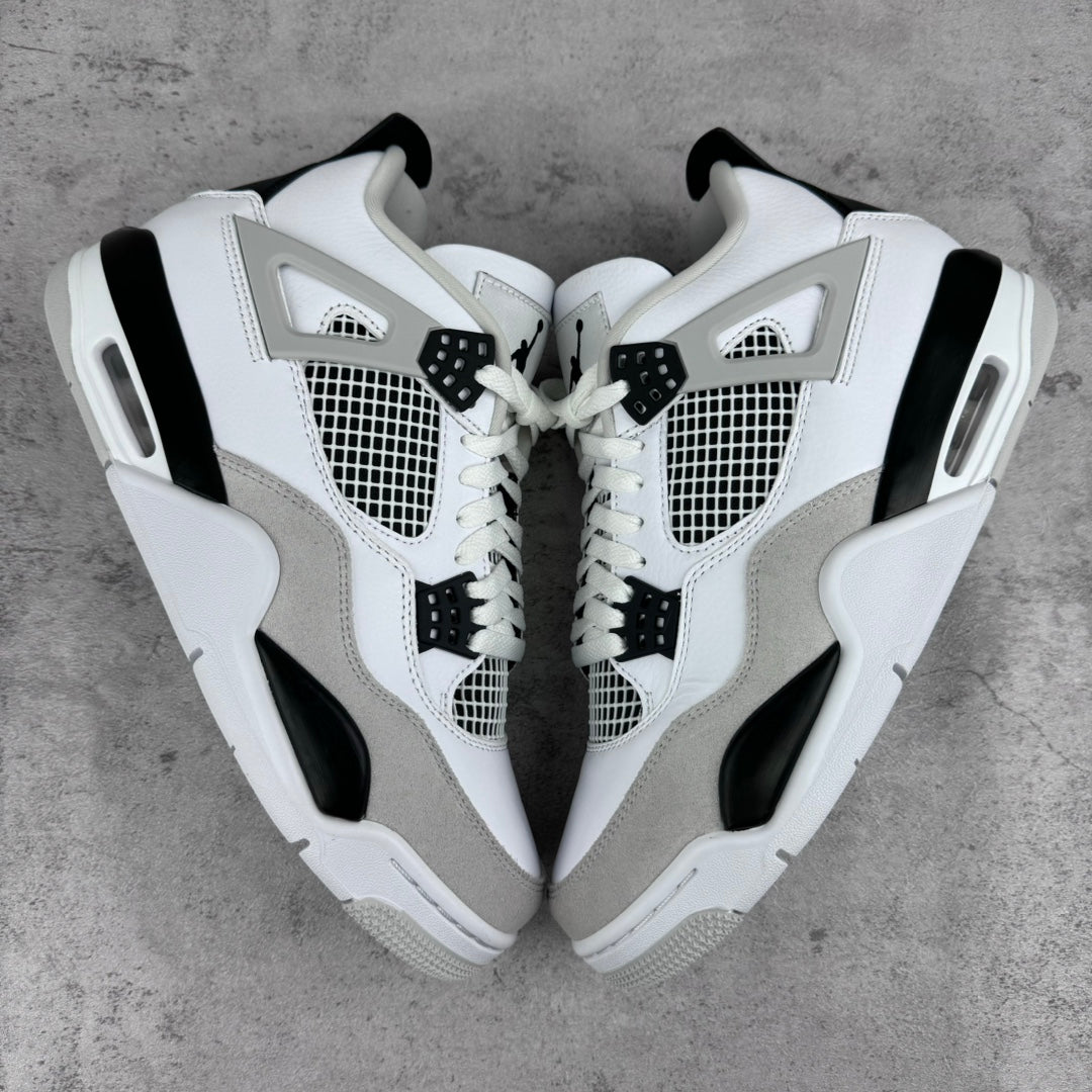 JRDN 4 Retro "Military Black"
