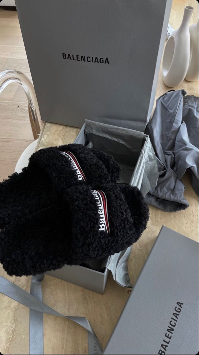 BAL*NCIAGA SLIDES "Furry"