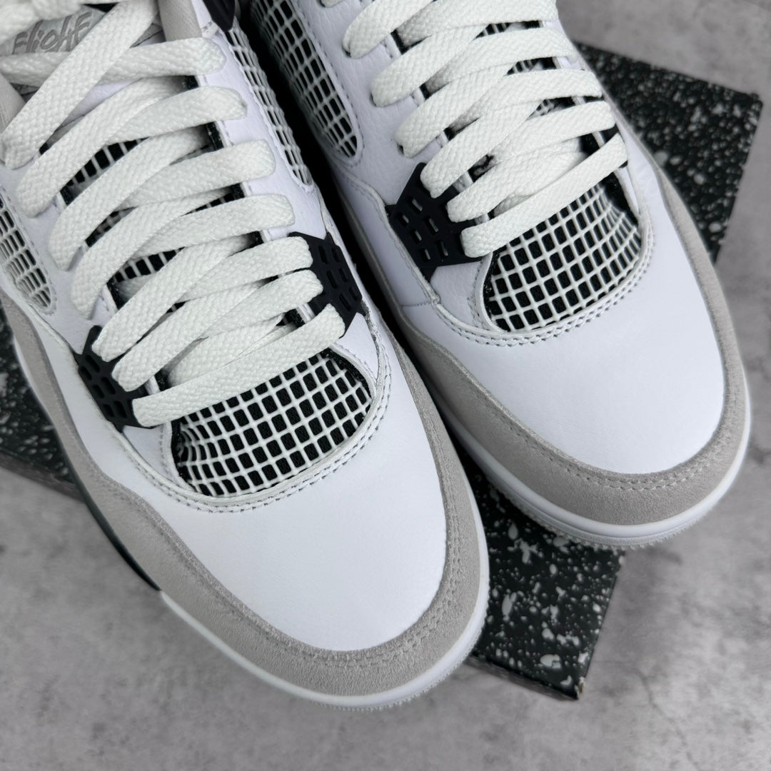 JRDN 4 Retro "Military Black"