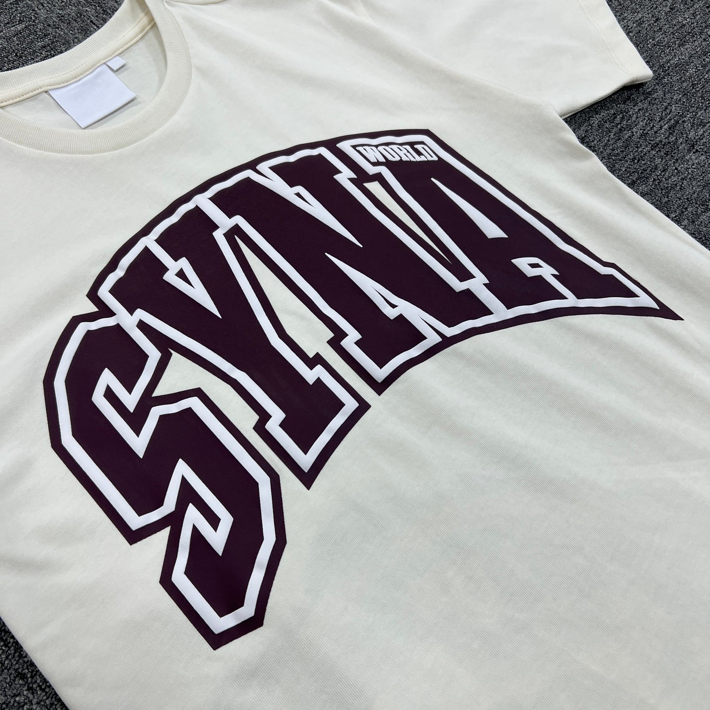 SY*A Tee "BURGUNDY CREME"
