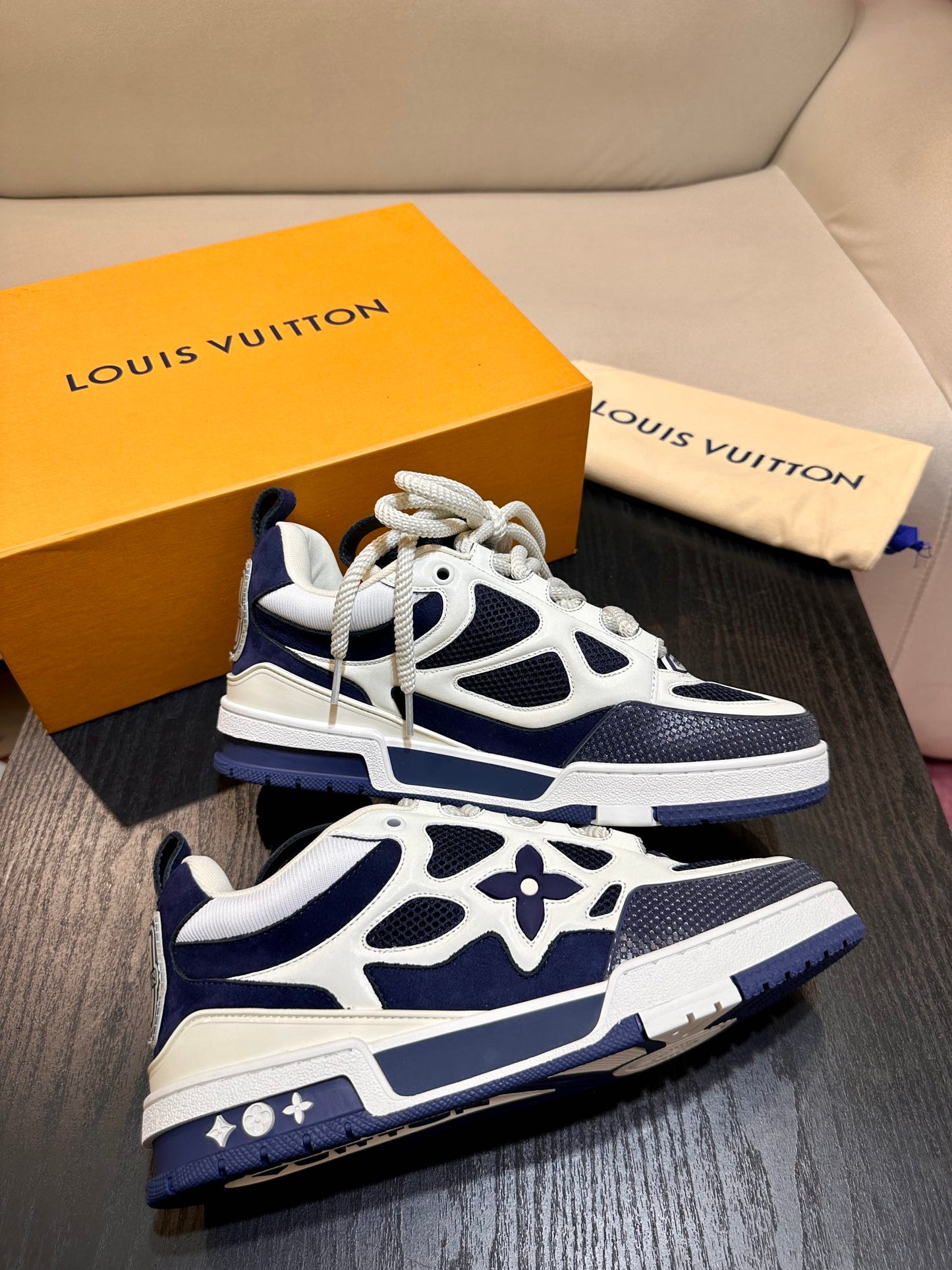 L*V SKATE "WHITE BLUE"