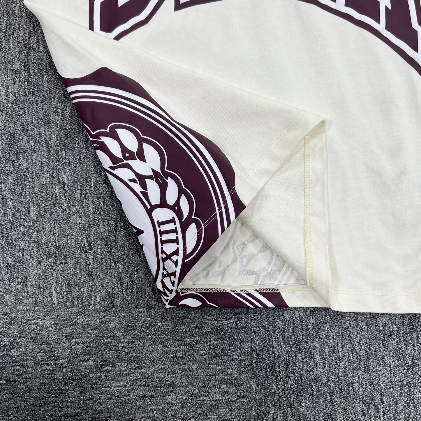 SY*A Tee "BURGUNDY CREME"