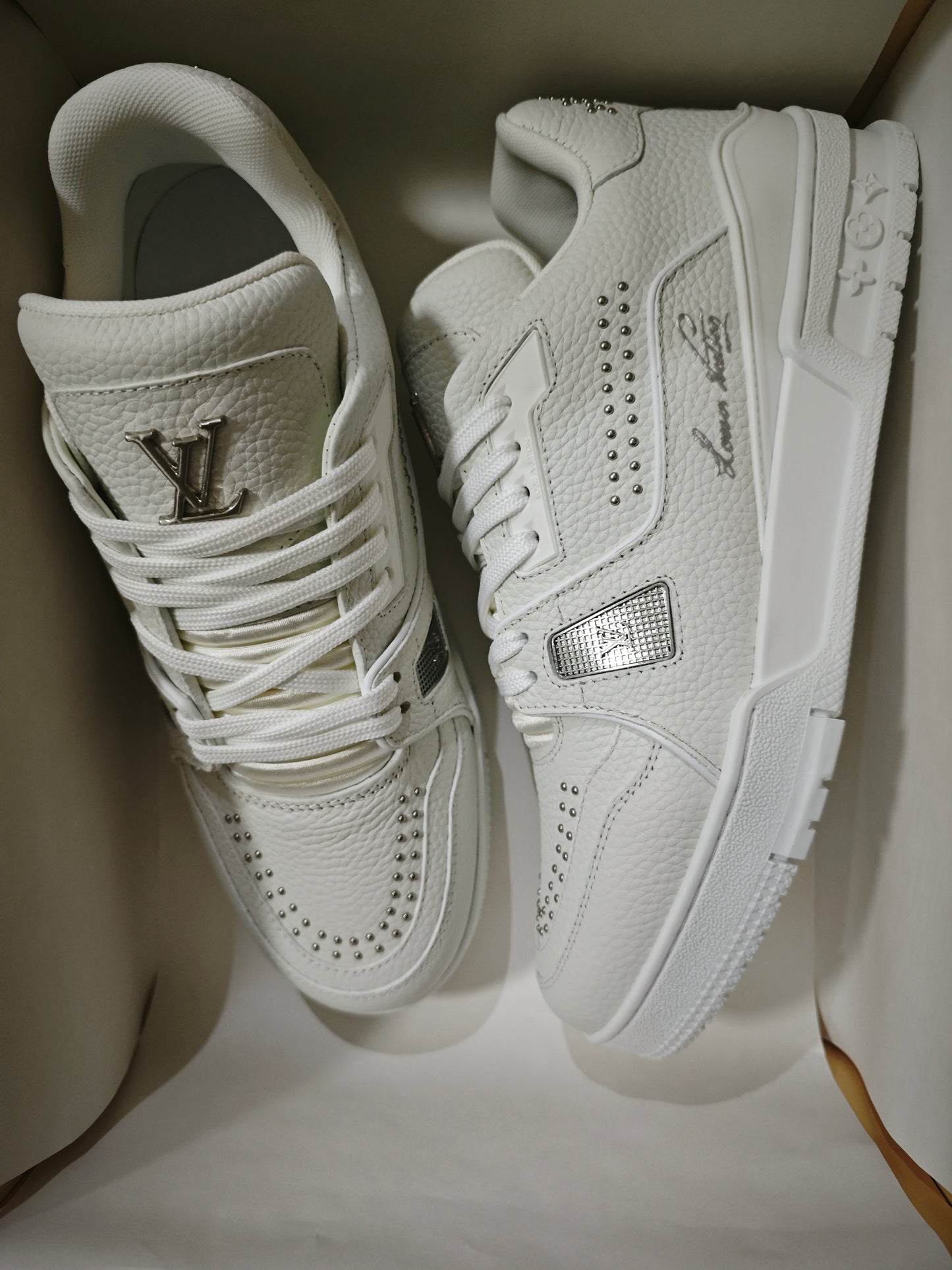 L*V TRAINER "WHITE GRAY"