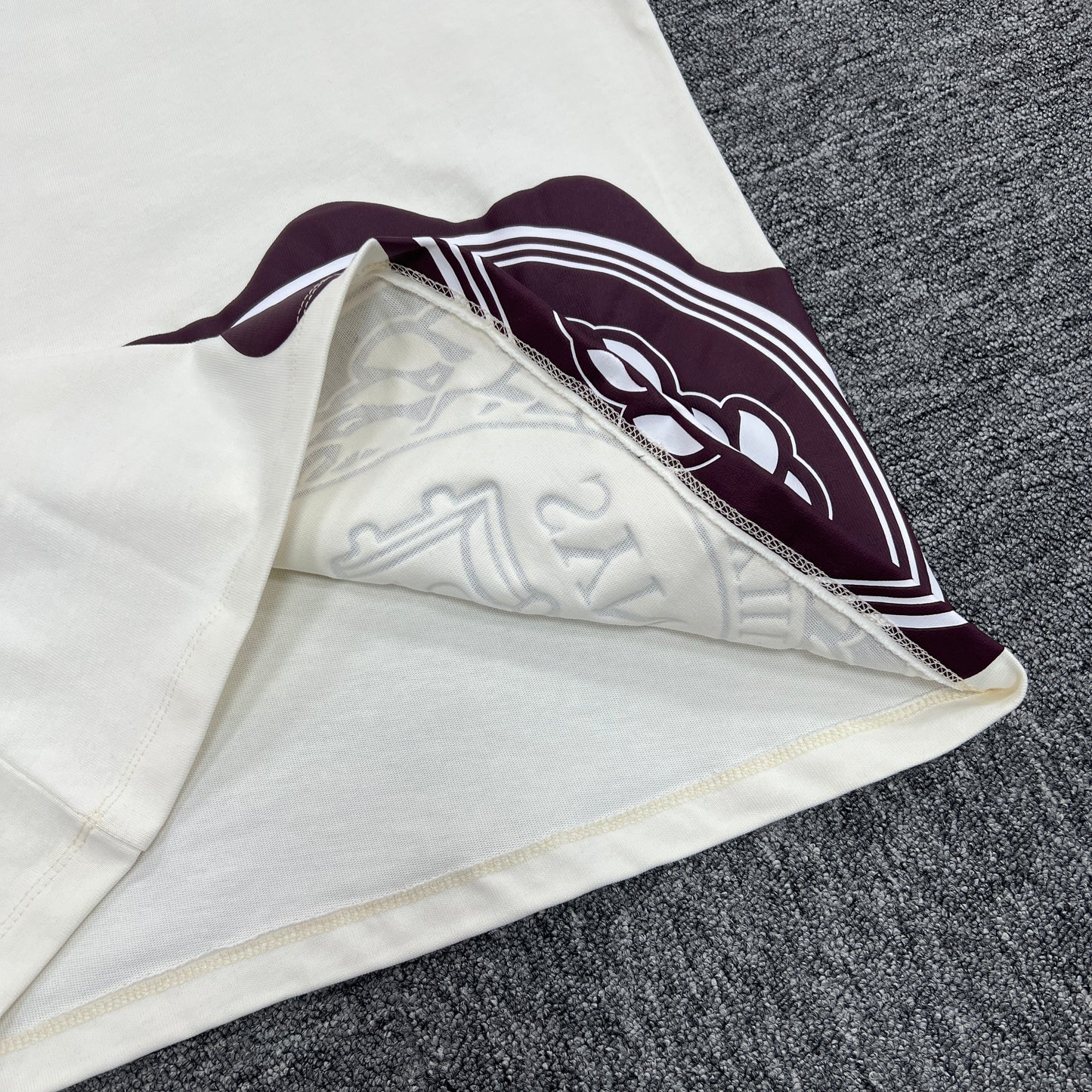 SY*A Tee "BURGUNDY CREME"