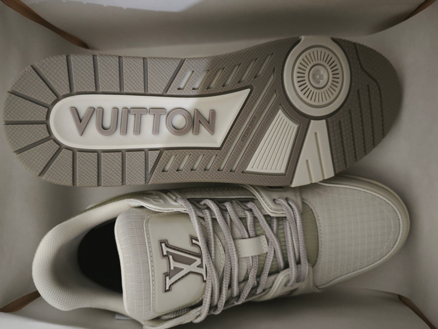 L*V TRAINER "WHITE BEIGE"