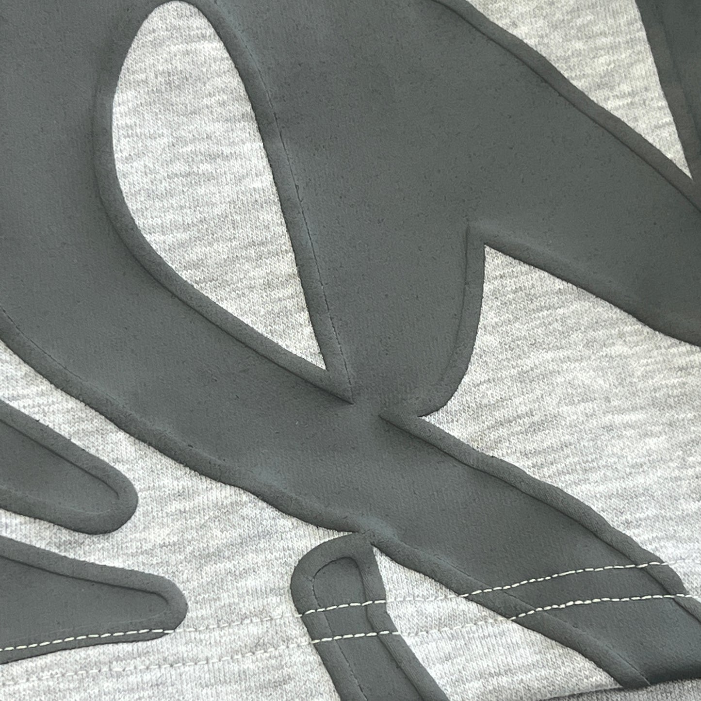 SY*A SET "GREY"