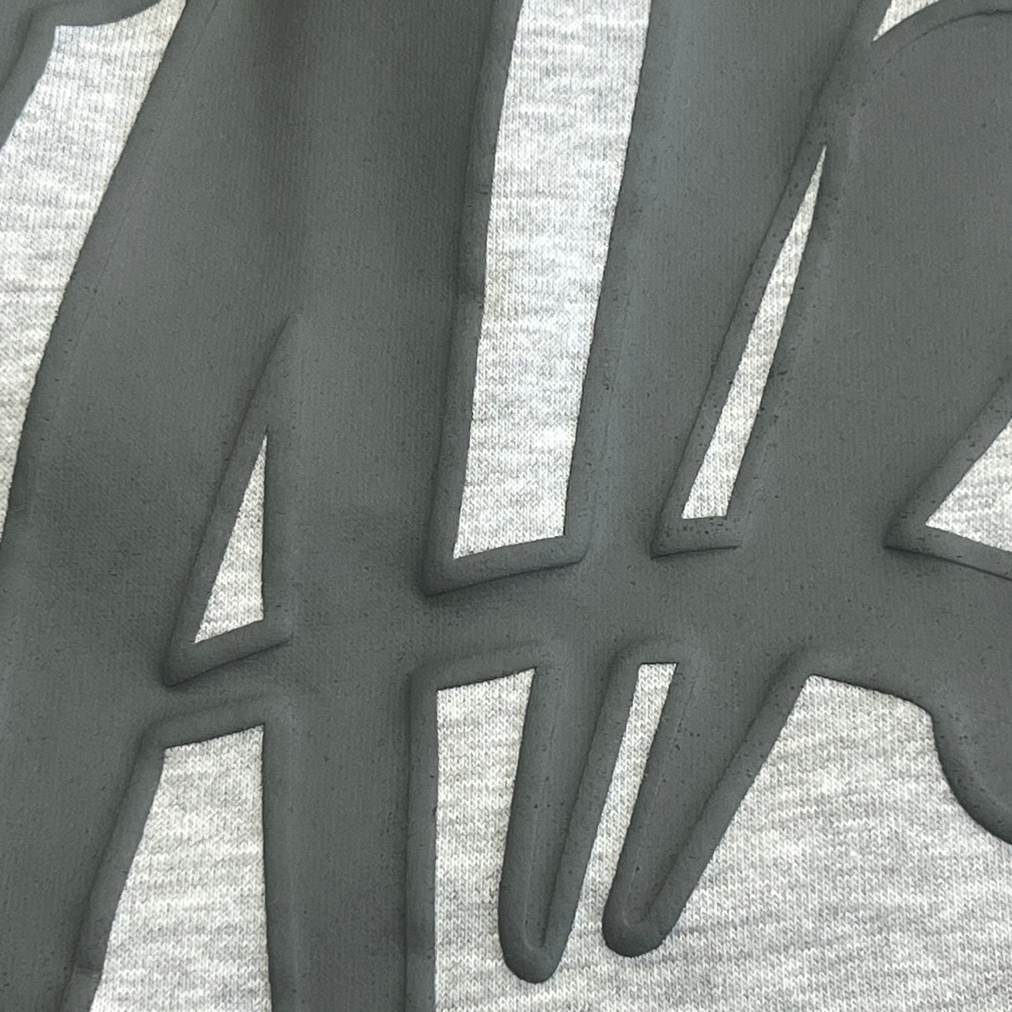 SY*A SET "GREY"