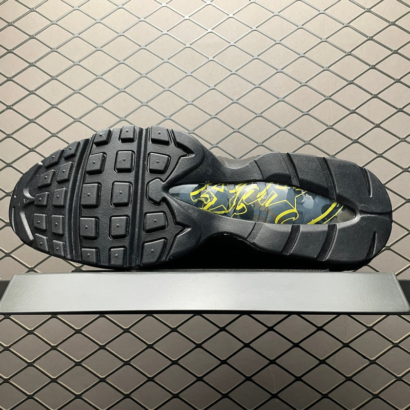 AIRM*X 95 x CRTZ "HONEY BLACK"
