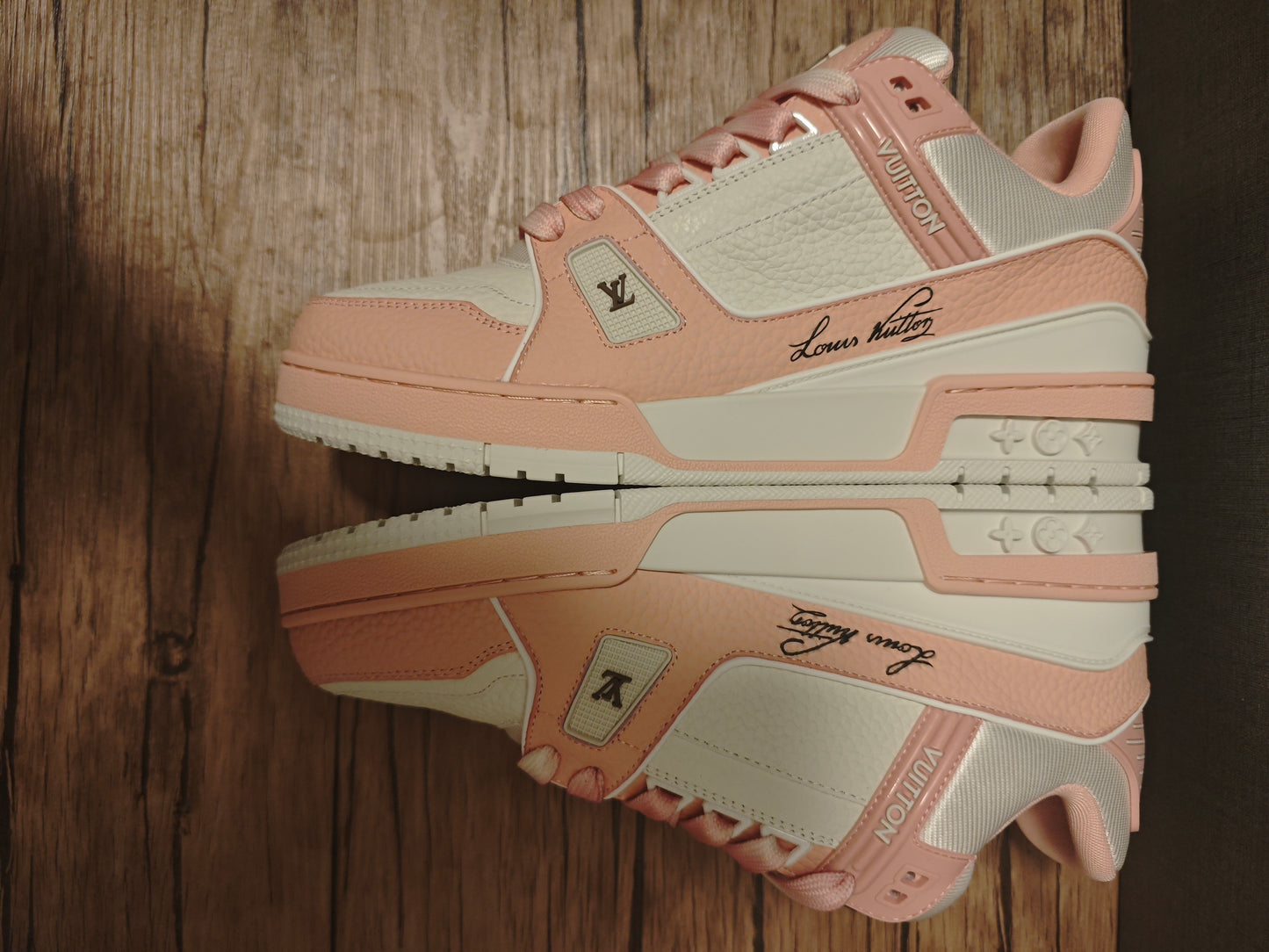 L*V TRAINER "PINK"