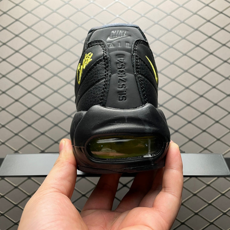 AIRM*X 95 x CRTZ "HONEY BLACK"