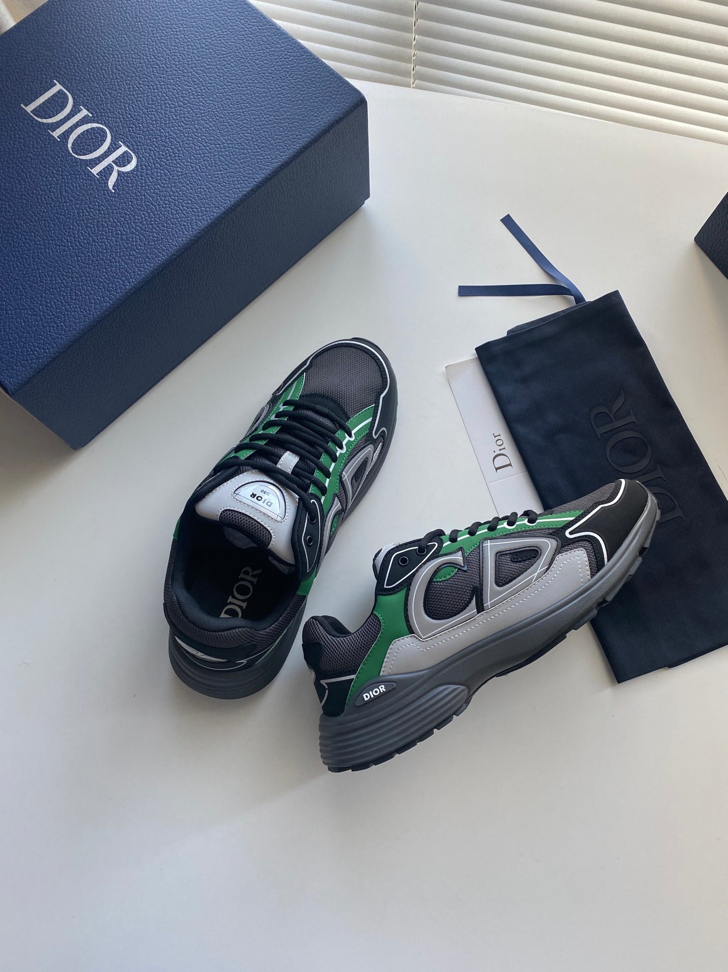 DI*R B30 "Green & Grey"
