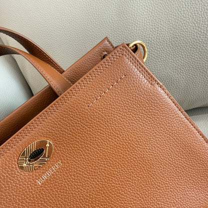 BURB*RRY  "Cotswolds Tote" Hazel