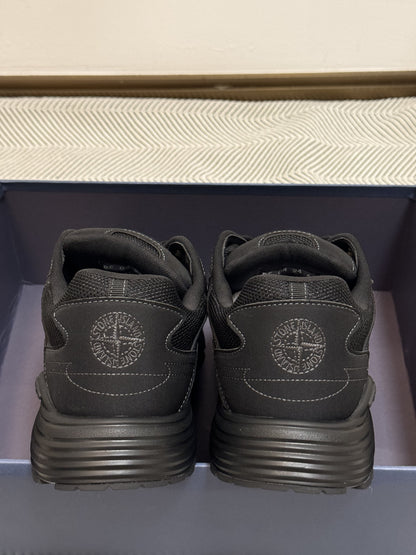 DI*R X St*ne Island B30 "Black"