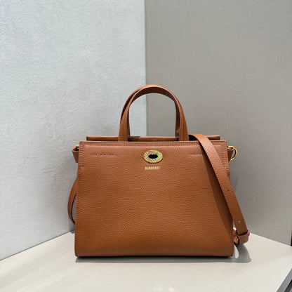 BURB*RRY  "Cotswolds Tote" Hazel