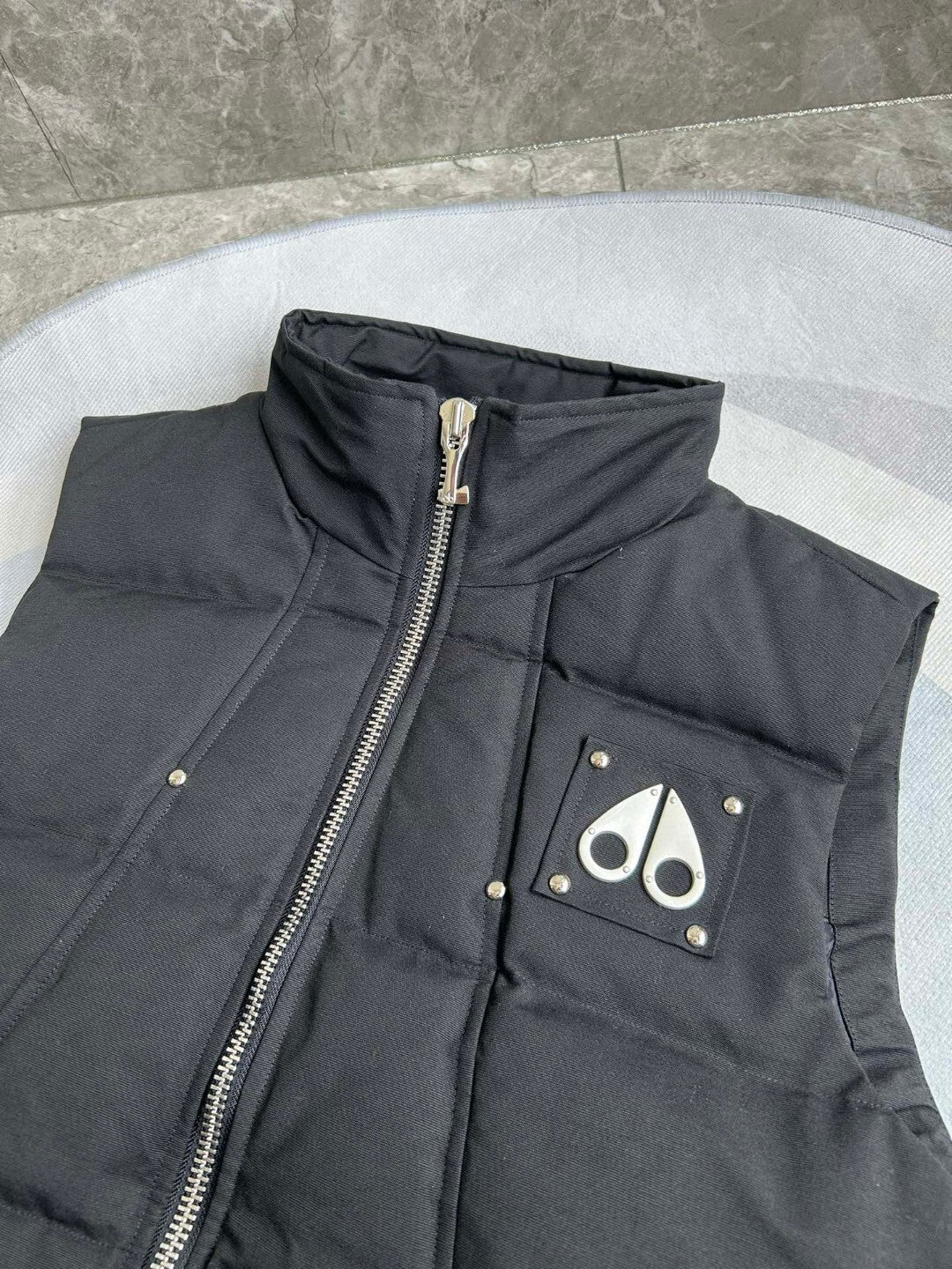 MO*SE KN*CKLES "Montreal" VEST - Black