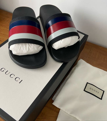 GU*CI SLIDES "Pursuit '72"