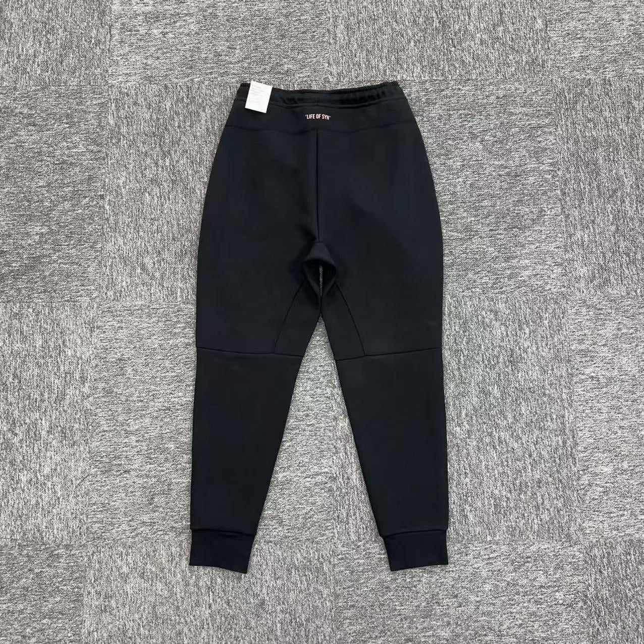 NK X C. CEE TECH FLEECE TRACKSUIT