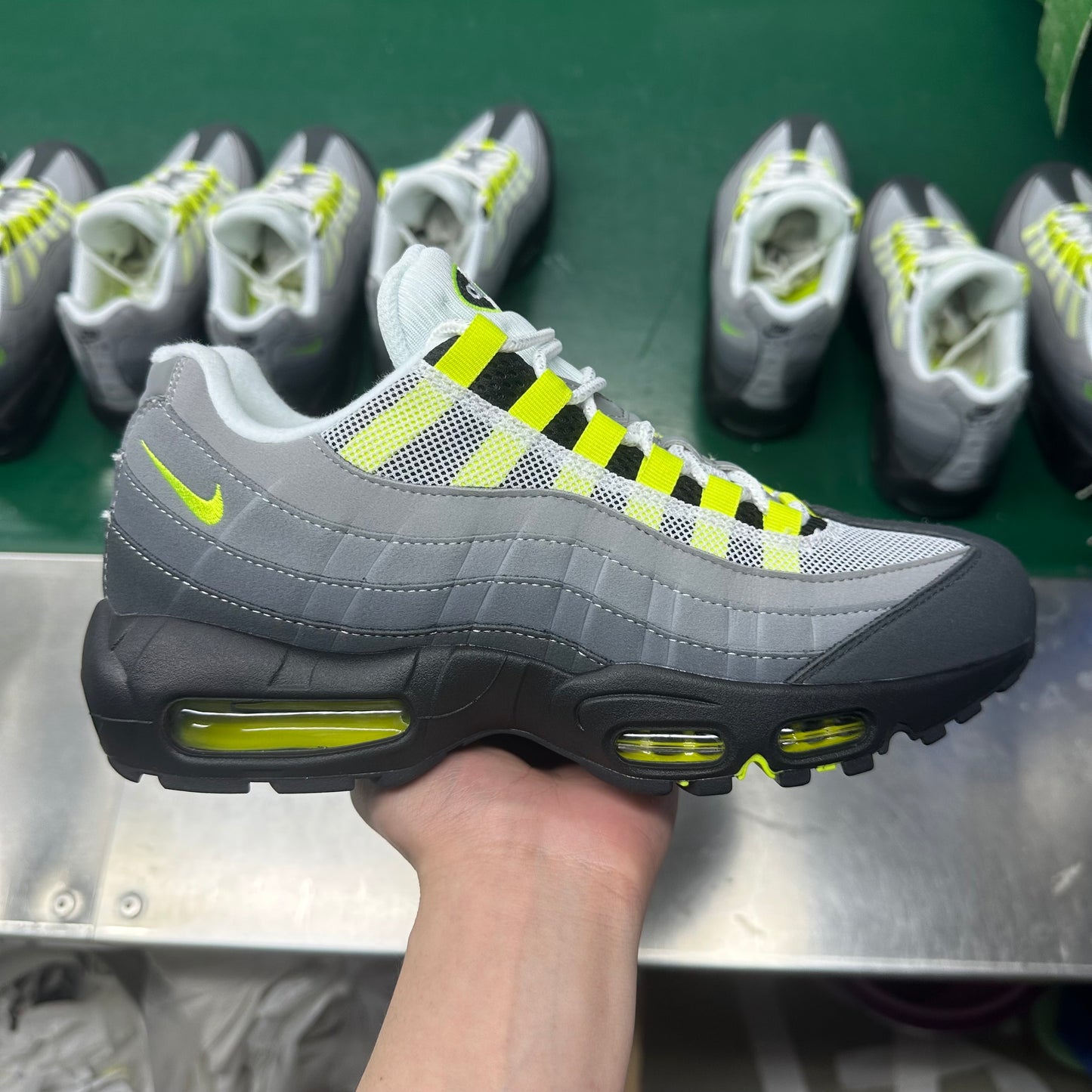 AIRM*X 95 "OG NEON"