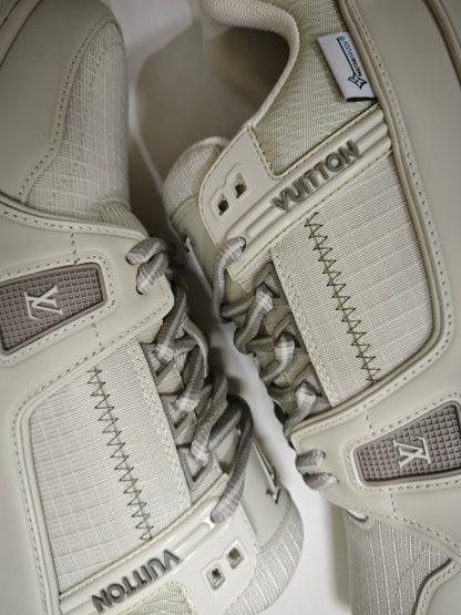 L*V TRAINER "WHITE BEIGE"