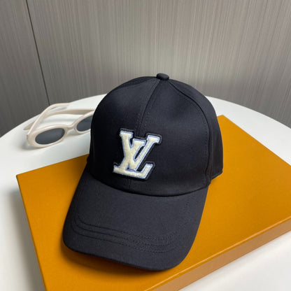L*V CAP Signature S00 "Black"
