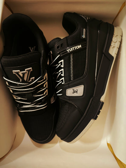L*V TRAINER "DARK"
