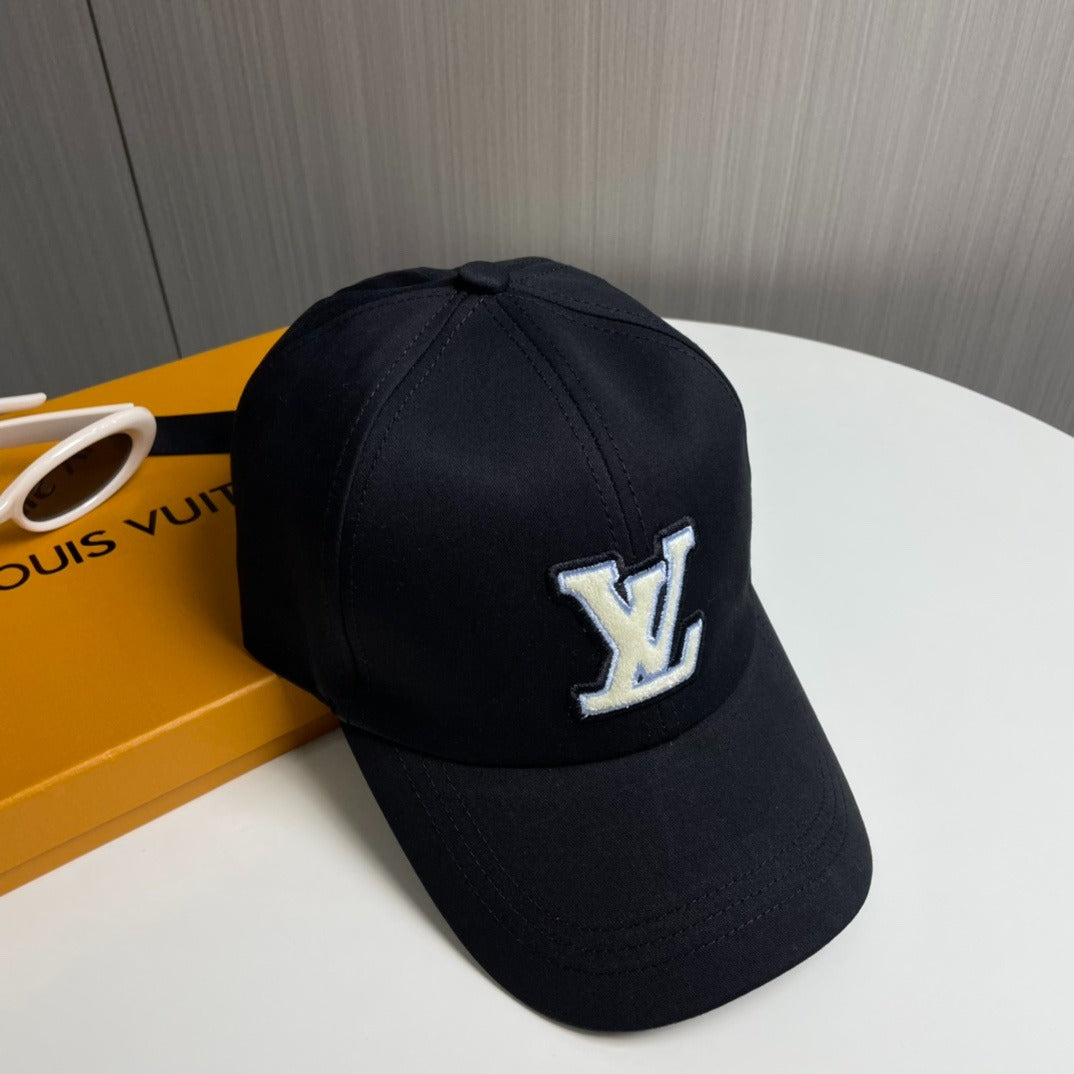 L*V CAP Signature S00 "Black"