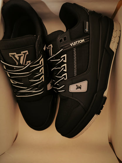 L*V TRAINER "DARK"