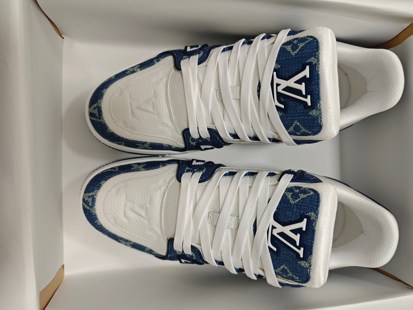 L*V TRAINER "BLUE DENIM"
