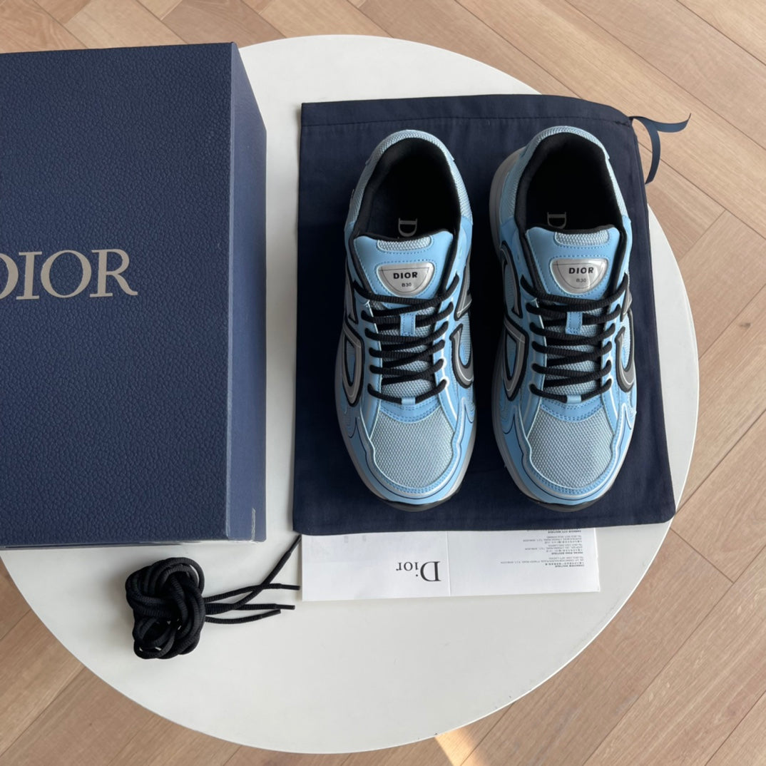 DI*R B30 "Blue Volt"