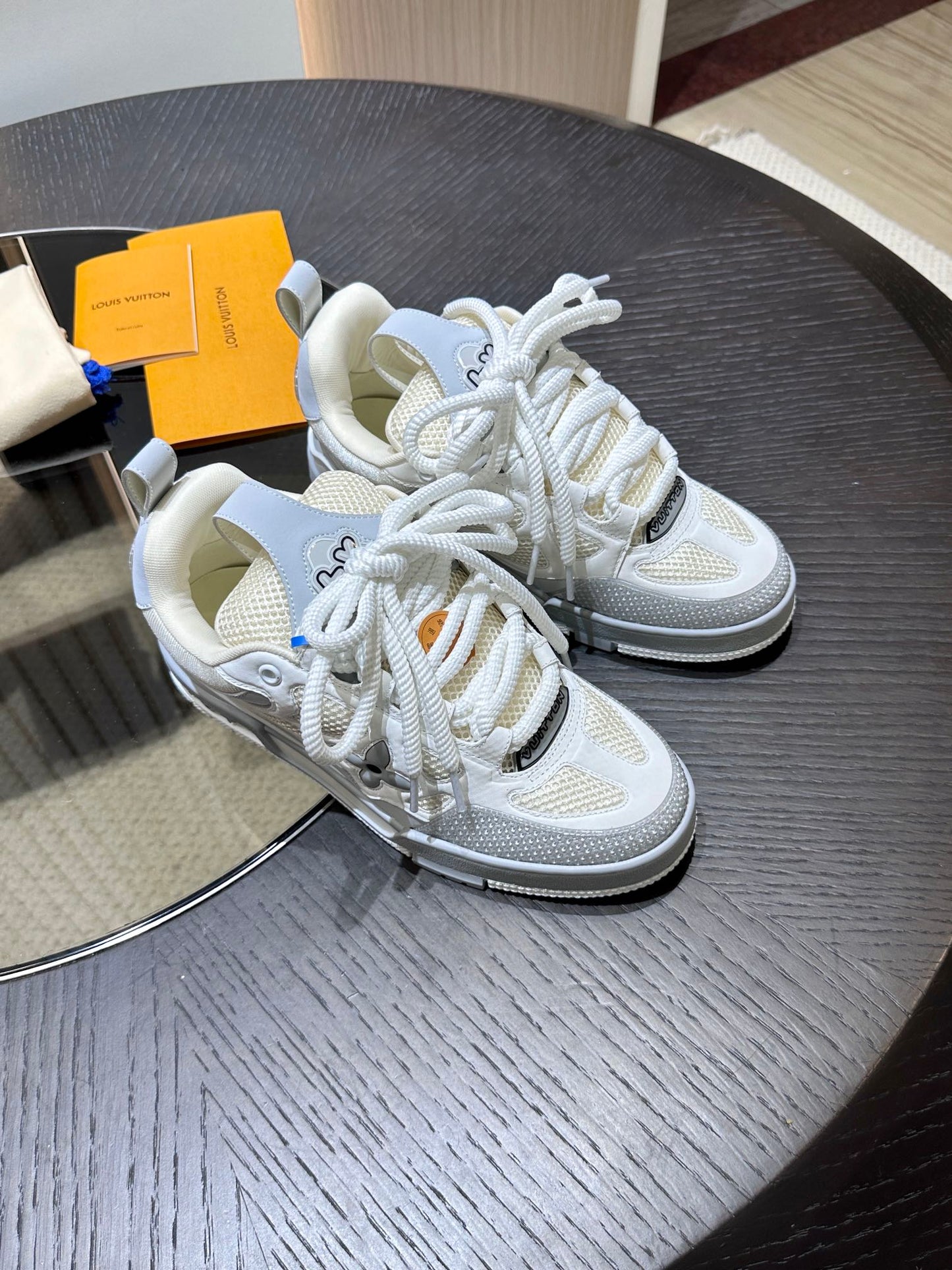L*V SKATE "WHITE GERY"