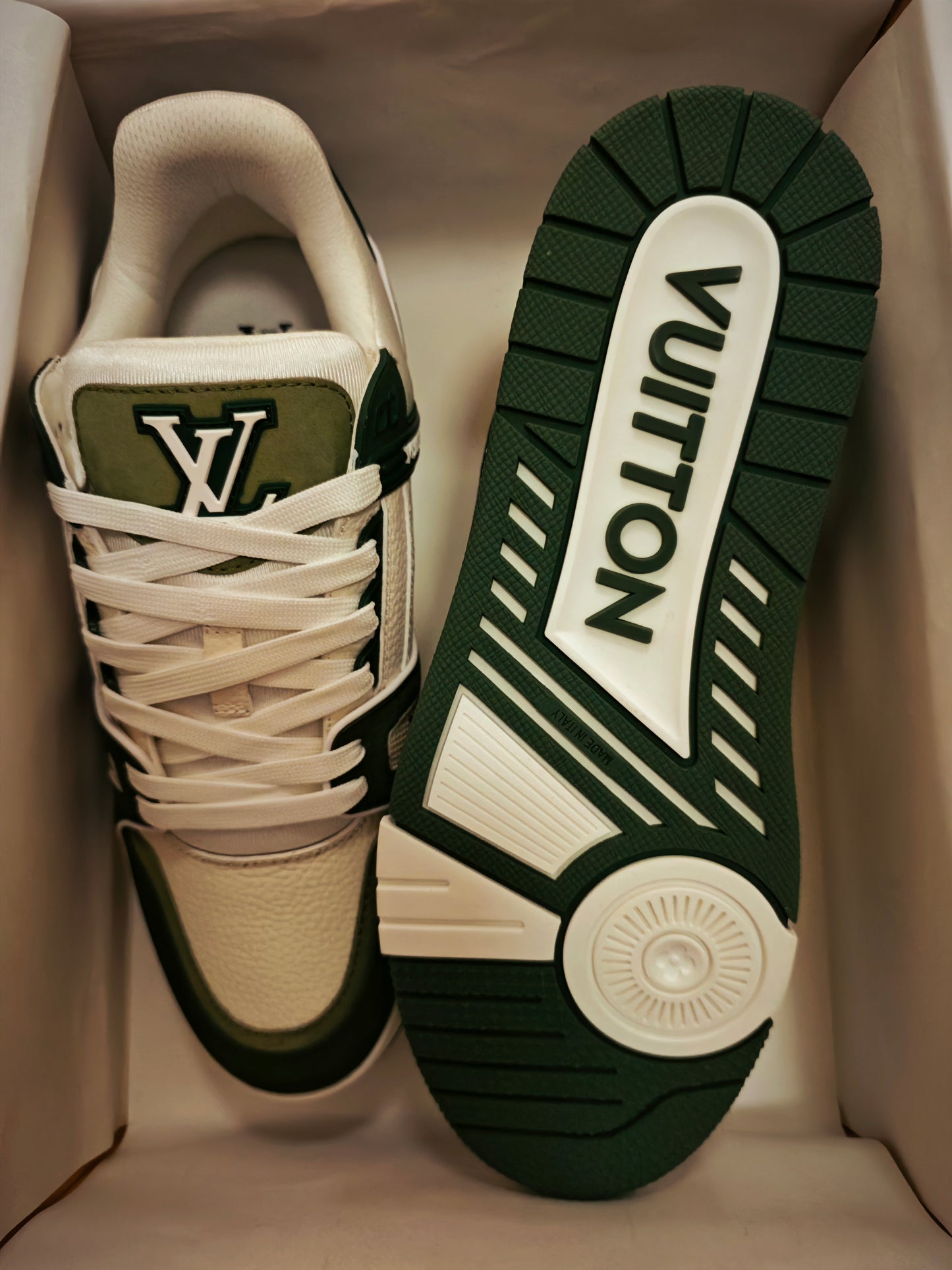 L*V TRAINER "MILITARY GREEN"
