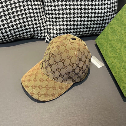 GU*CI CAP "GG STRAW"