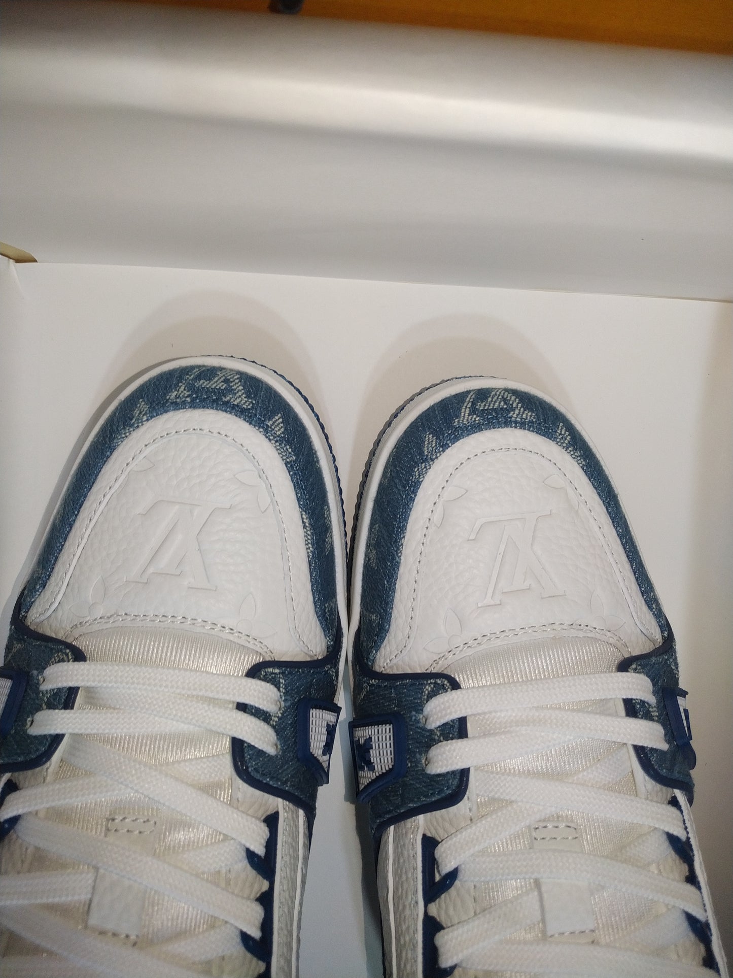 L*V TRAINER "BLUE DENIM"