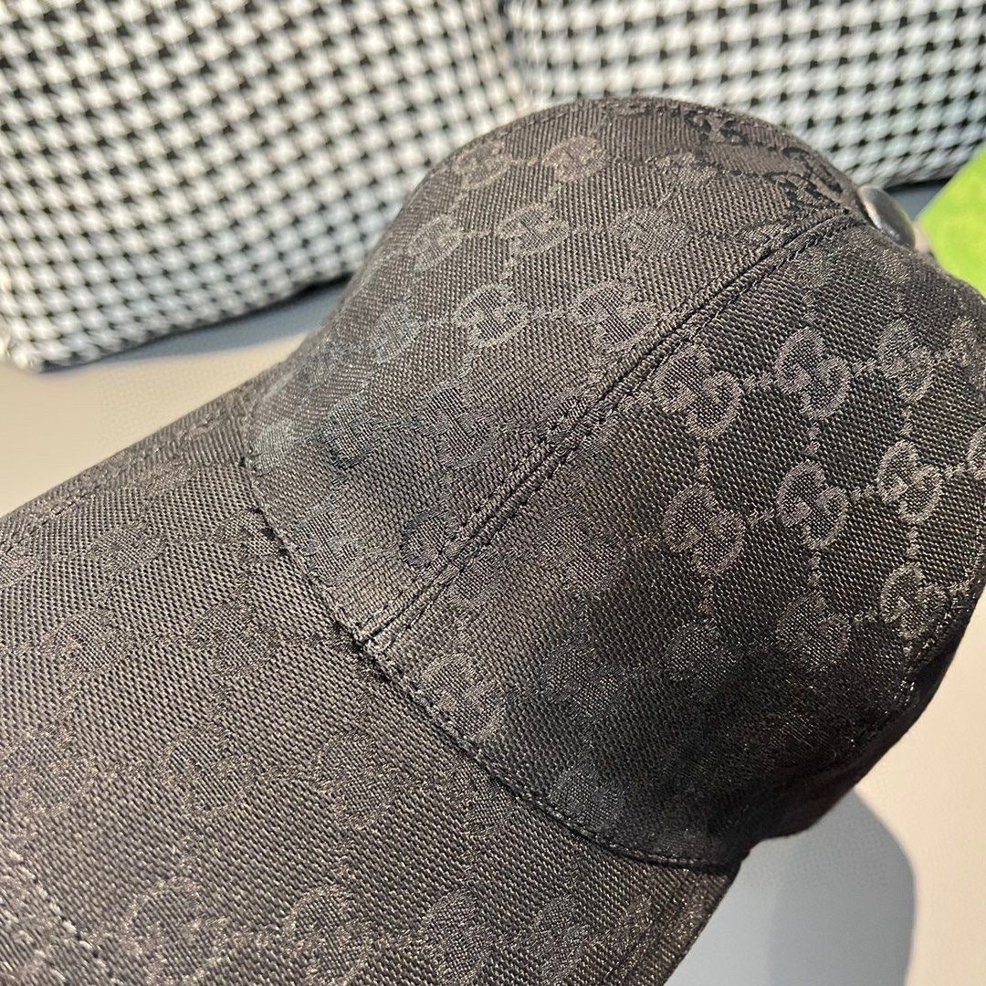 GU*CI CAP "GG STRAW BLACK"