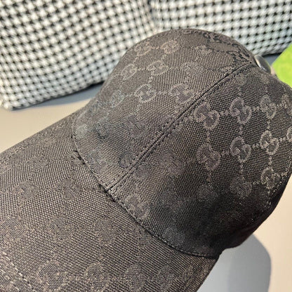 GU*CI CAP "GG STRAW BLACK"