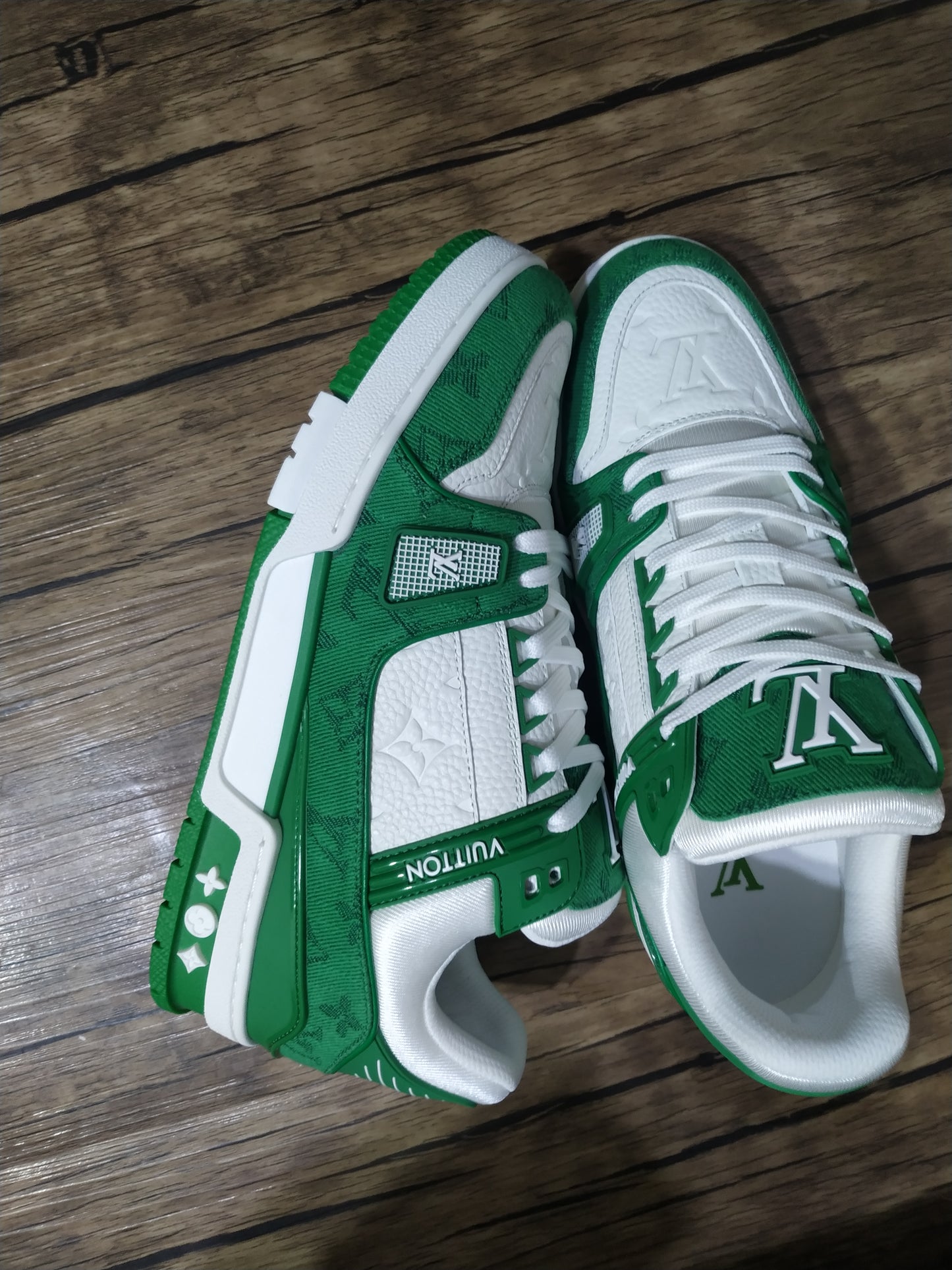 L*V TRAINER "GREEN"