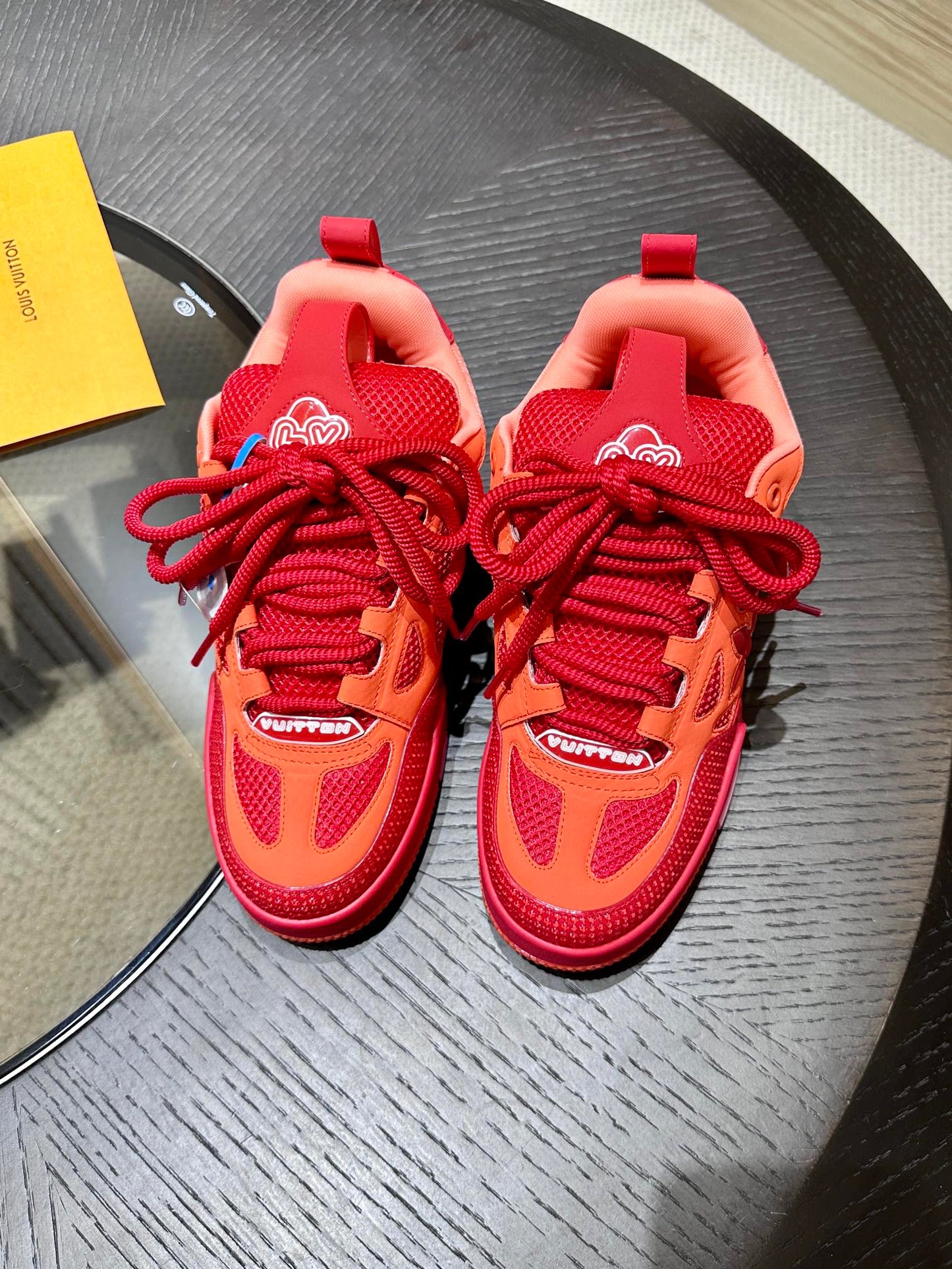 L*V SKATE "FIRE RED"