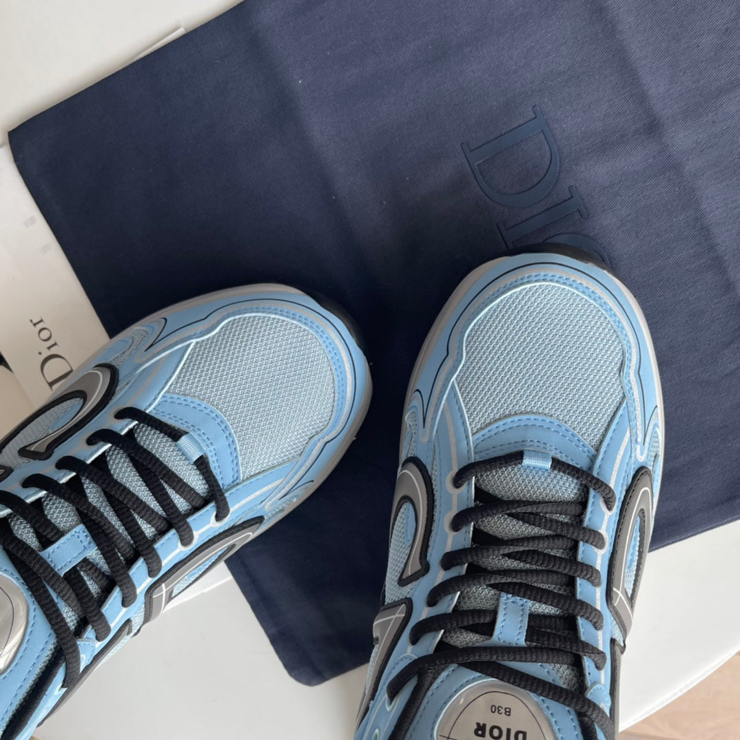 DI*R B30 "Blue Volt"