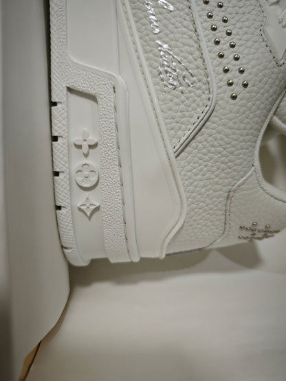 L*V TRAINER "WHITE GRAY"