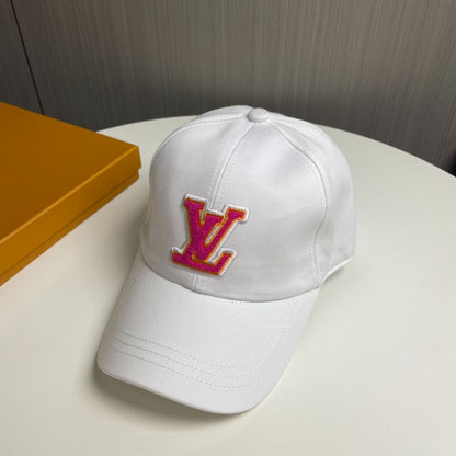 L*V CAP Signature S00 "White"
