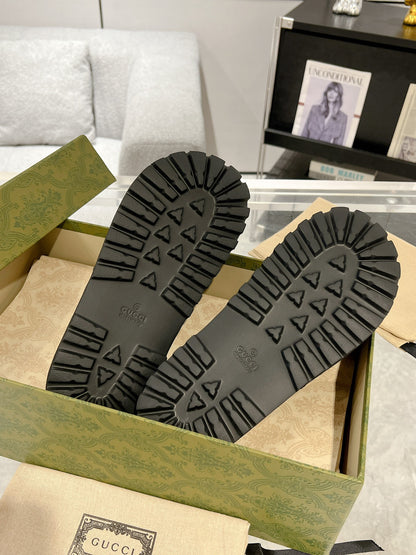 GU*CI WEB SLIDES "Black"