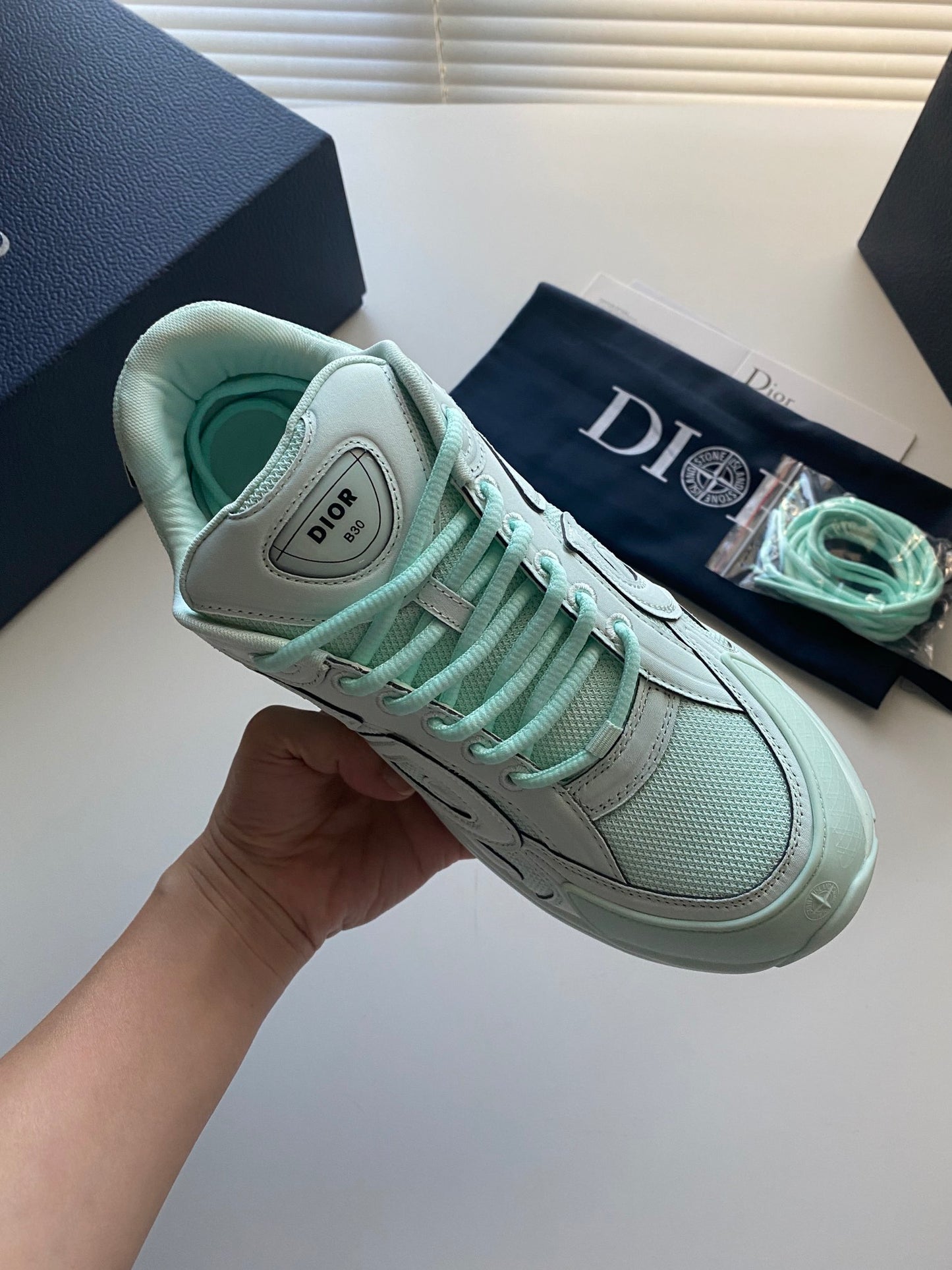 DI*R X St*ne Island B30 "Sky"