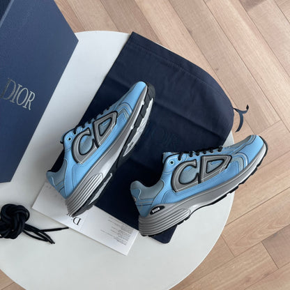 DI*R B30 "Blue Volt"