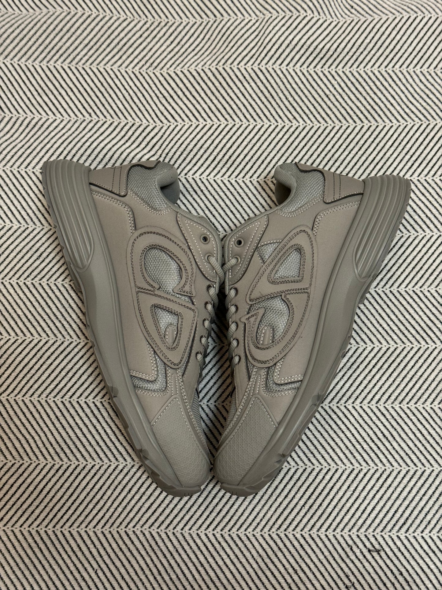DI*R X St*ne Island B30 "Desert"