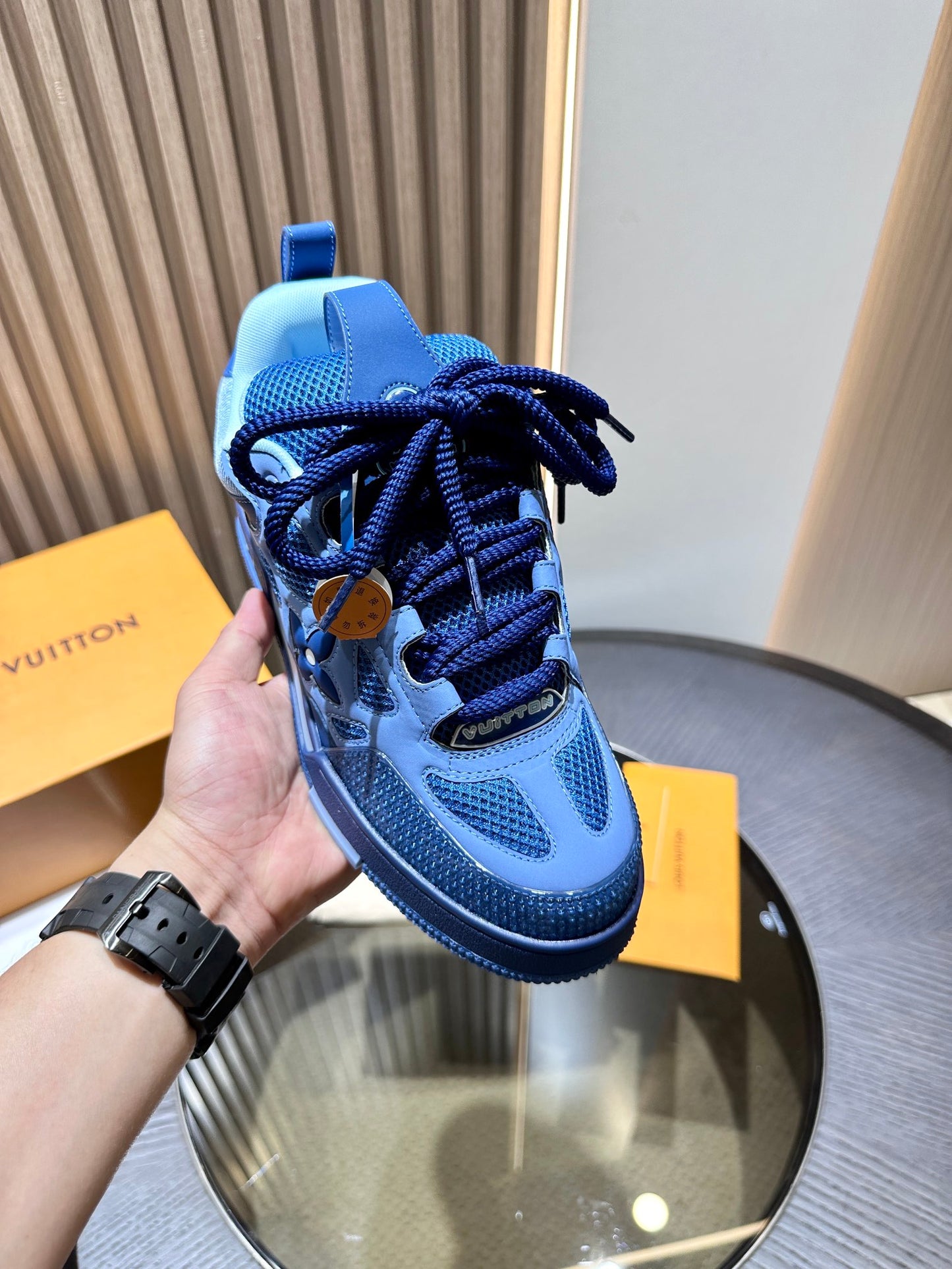 L*V SKATE "BLUE"