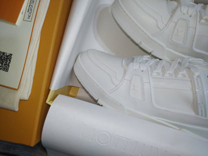 L*V TRAINER "WHITE"