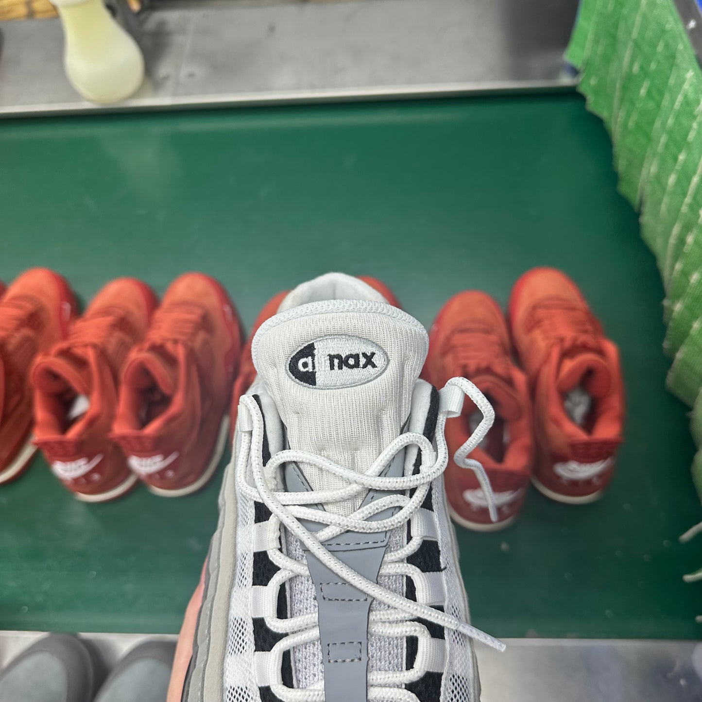 AIRM*X 95 "OG GREY GRADIENT"