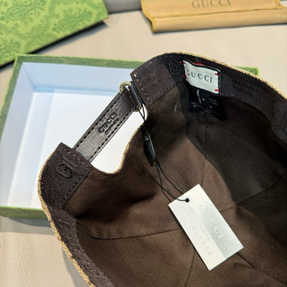 GU*CI CAP "GG CANVAS"