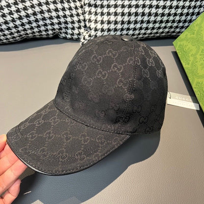 GU*CI CAP "GG STRAW BLACK"