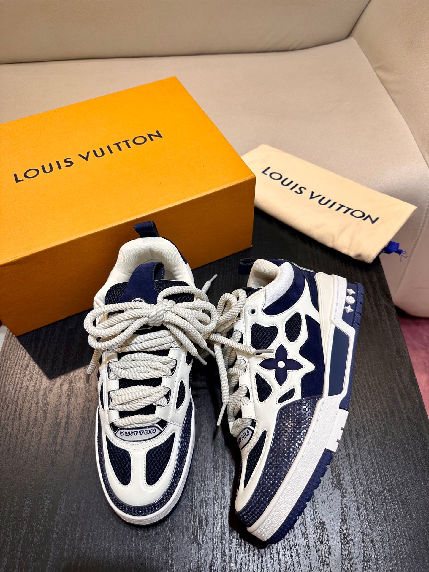 L*V SKATE "WHITE BLUE"